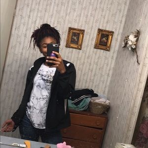 Meet your Posher, Briona